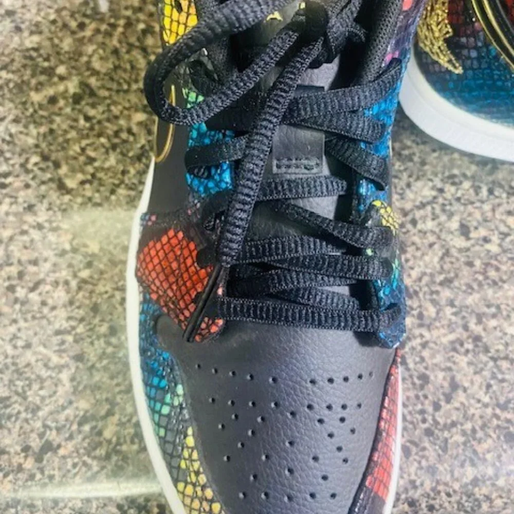 low top jordans - Picture 3 of 5